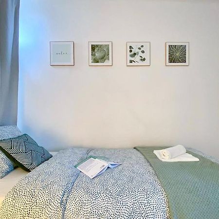 Halby Apartment Chlodna 15 Варшава Экстерьер фото