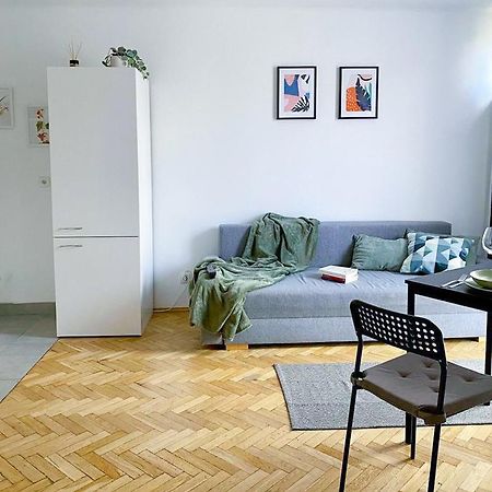 Halby Apartment Chlodna 15 Варшава Экстерьер фото