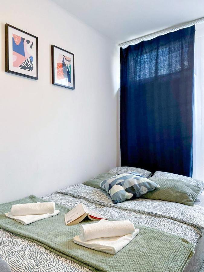 Halby Apartment Chlodna 15 Варшава Экстерьер фото